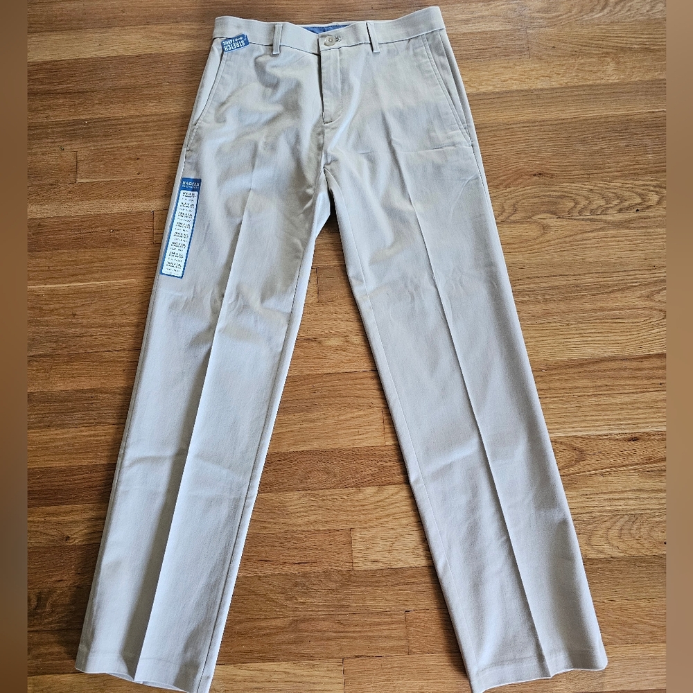Haggar Tan Flat Front Straight Fit Dress Pants Mens Size 30Waist X 32 Inseam NWT